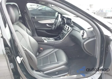 2019 Mercedes-Benz C 300 из США, поврежденный, VIN 55SWF8DBXKU286221